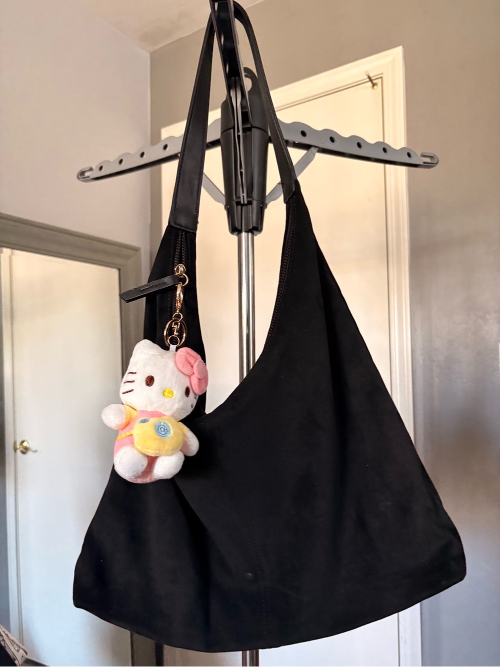 Black Women’s Shoulder Bag with Plush Hello Kitty Charm
